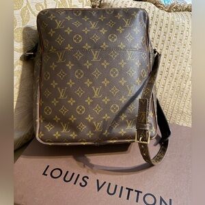 Louis Vuitton Monogram Marceau Vintage with COA and box preowned